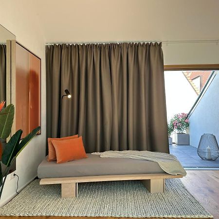 Truly - Direkt Am Rathausplatz, Dachterrasse Mit Blick Auf Perlachturm, Garage, Fahrstuhl Augsburg Exterior foto