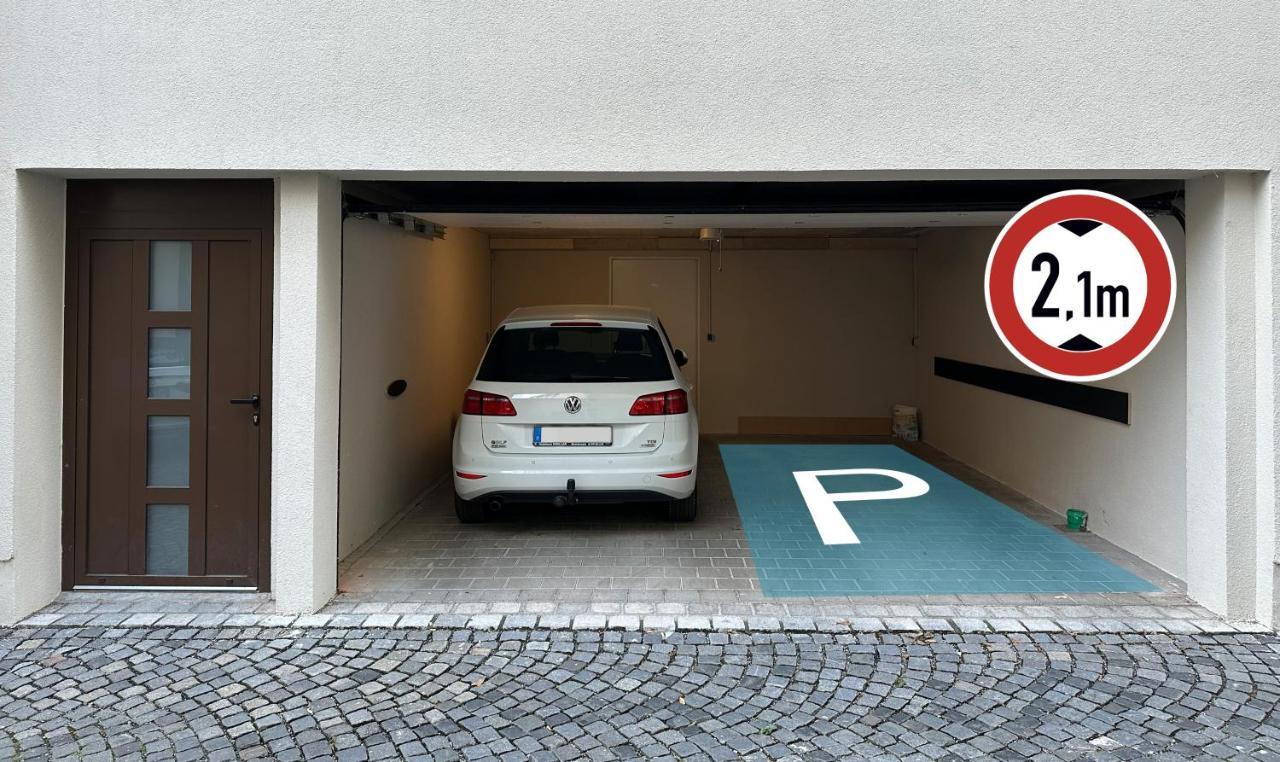 Truly - Direkt Am Rathausplatz, Dachterrasse Mit Blick Auf Perlachturm, Garage, Fahrstuhl Augsburg Exterior foto